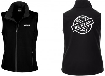 Bodywarmer de stap